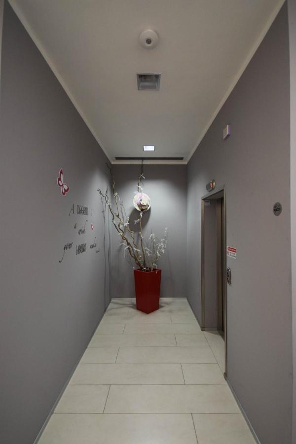 Hotel Mantova Residence ภายนอก รูปภาพ