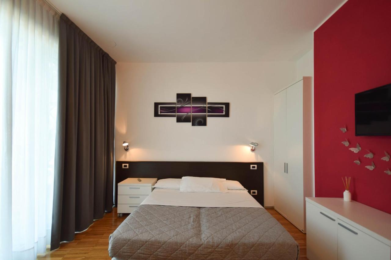 Hotel Mantova Residence ภายนอก รูปภาพ
