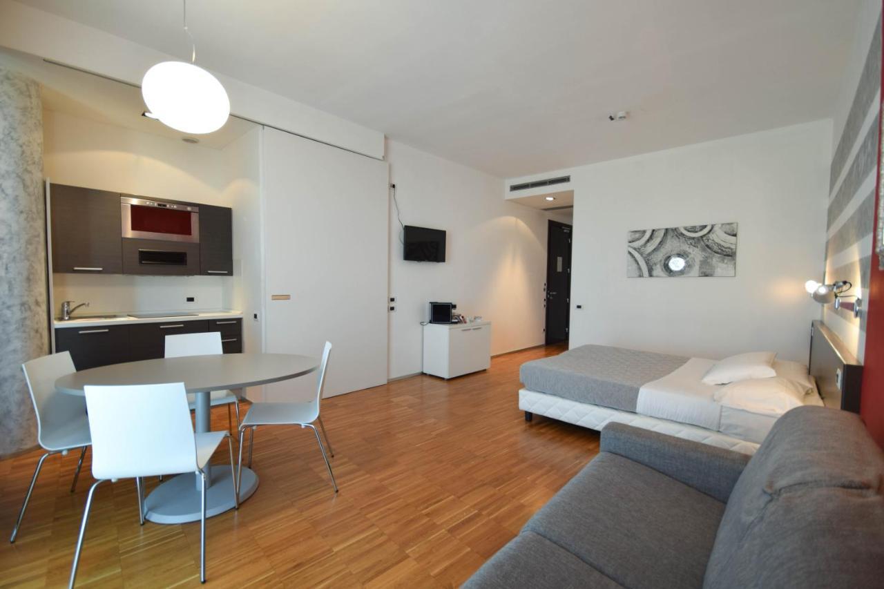 Hotel Mantova Residence ภายนอก รูปภาพ