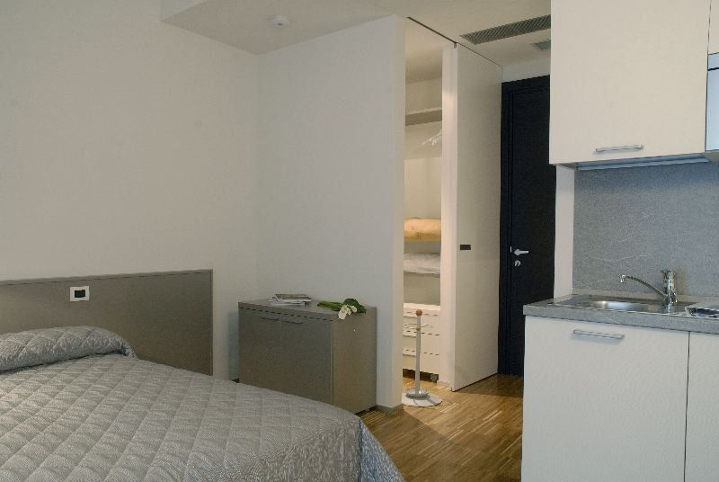 Hotel Mantova Residence ภายนอก รูปภาพ