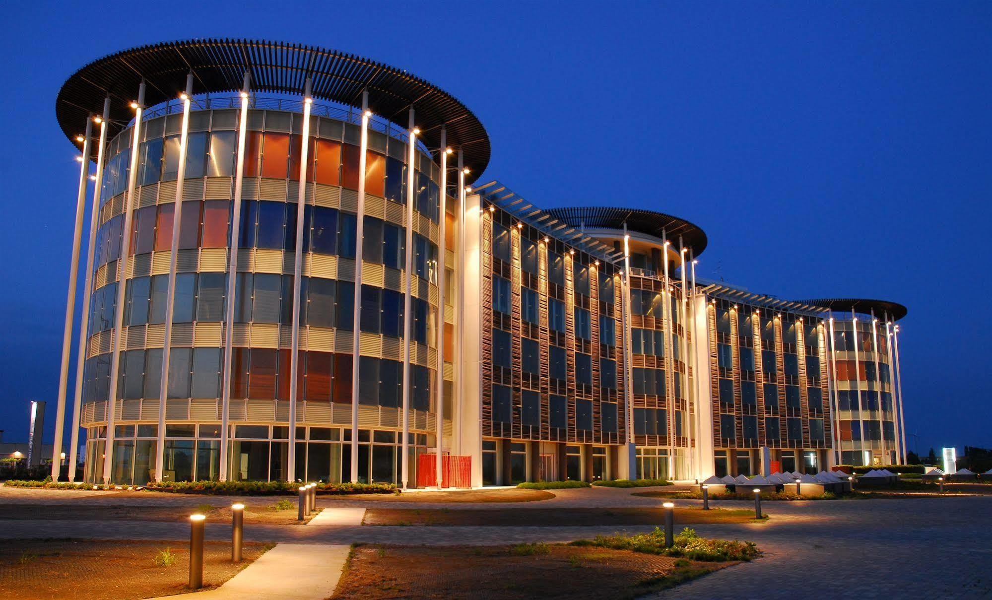 Hotel Mantova Residence ภายนอก รูปภาพ